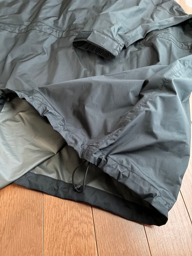 THENORTHFACE ウーロスフィールドユーティリティポンチョ 黒 雨具