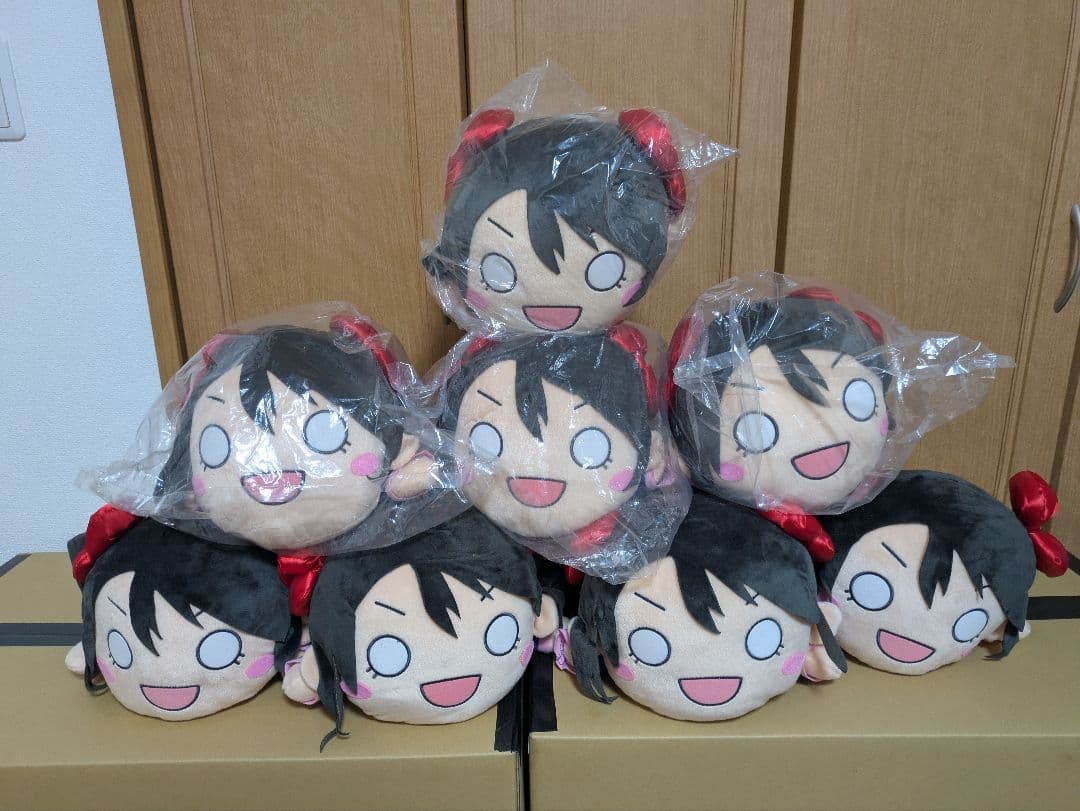 ラブライブ！矢澤にこ　ジャンボ寝そべりぬいぐるみ 8体まとめ売り