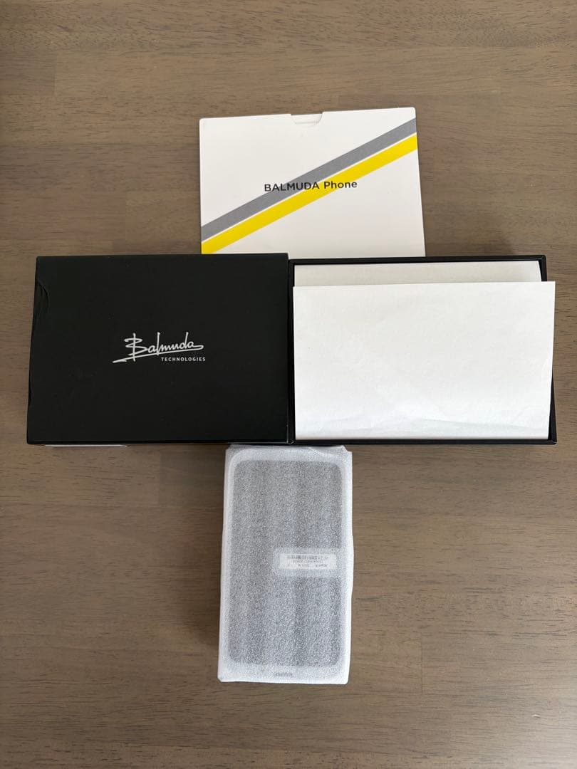 Balmuda Phone ホワイト