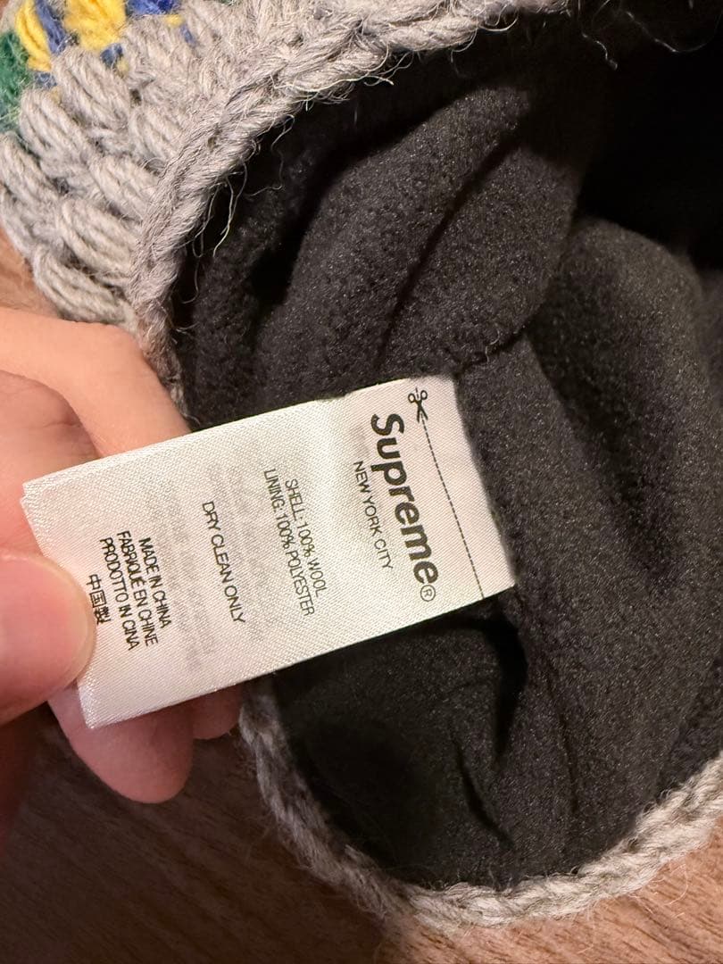 Supreme / Crochet Beanie（Heather Grey ）