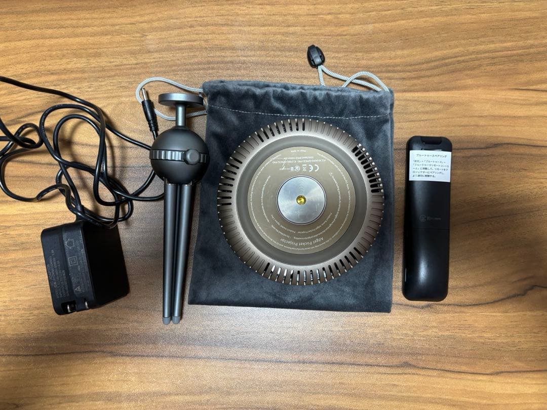 【tag】adget Pocket Projector