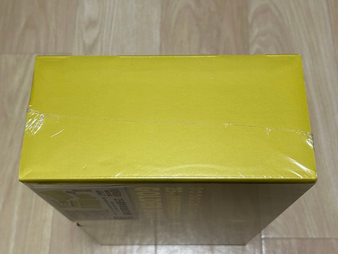 新品未開封 『25周年 ゴールデンボックス』ポケモンカードゲーム　台湾