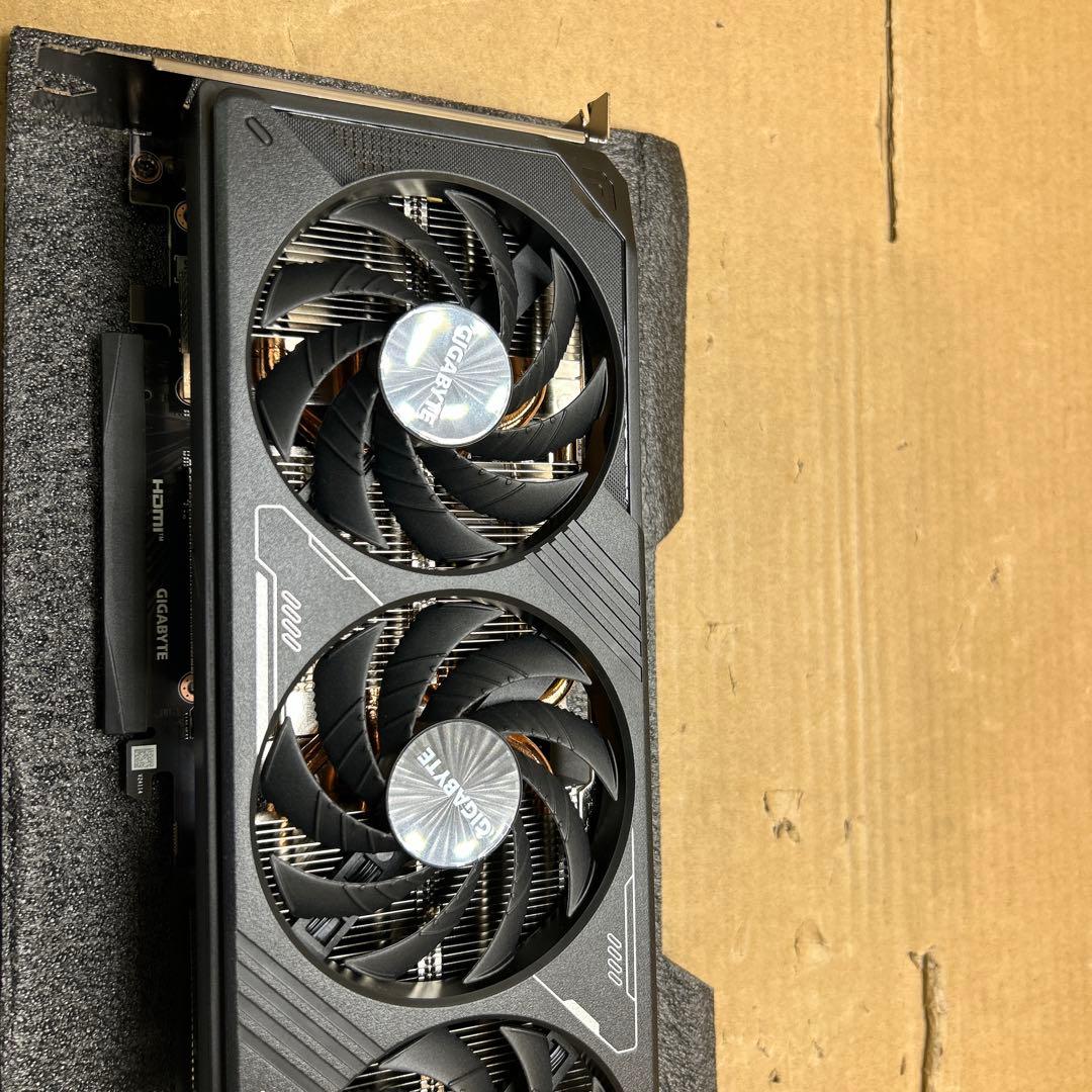 グラフィックボード・グラボ・ビデオカード GIGABYTE Geforce RTX5070 GDDR7 12GB