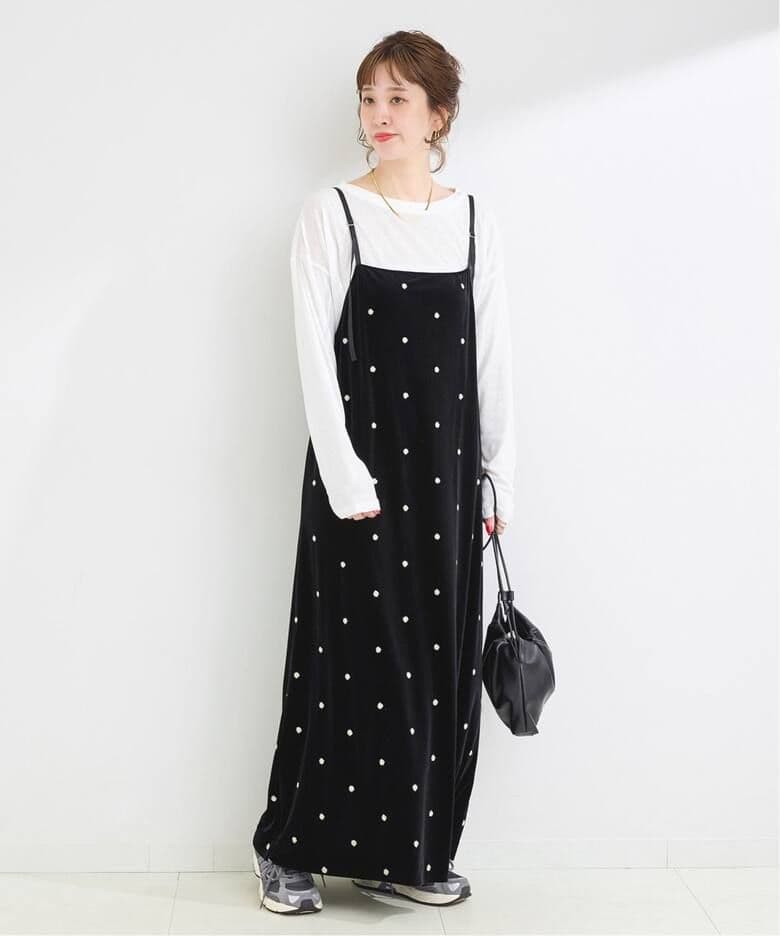 Ｂ.C STOCK ベロアフラワー刺繍ワンピース