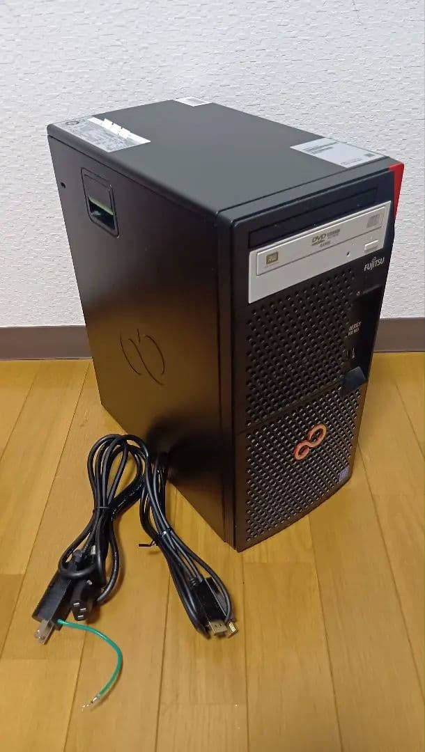 富士通　サーバー　PRIMERGY　TX1310 M3 Windows11