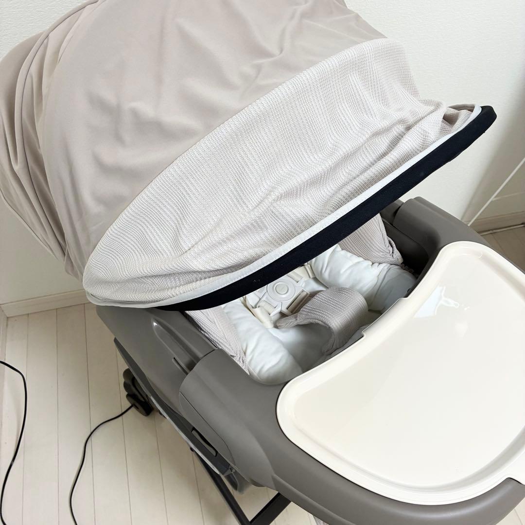 Combi コンビ ネムリラ オートスウィング ドーム ミルキーベージュ