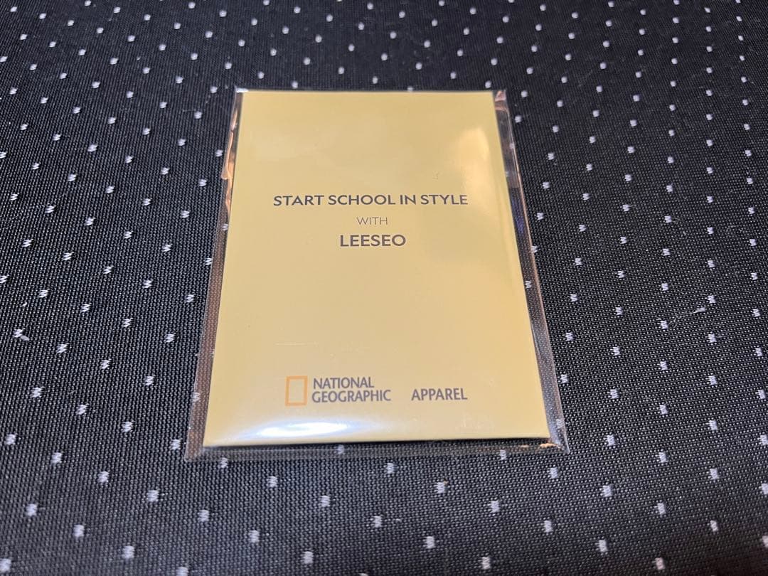 IVE イソ ナショジオトレカNATIONAL GEOGRAPHIC LESEO