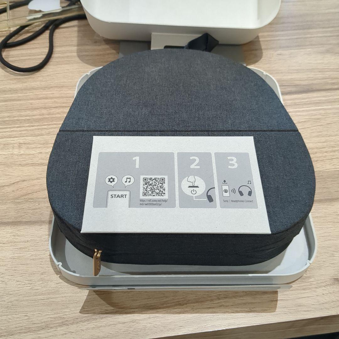 sony wh-1000xm5 ソニー　ヘッドホン