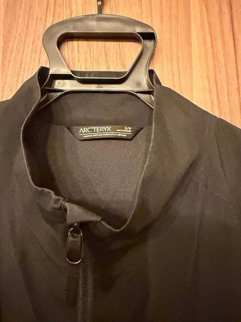 マルシェさん専用　ARC'TERYX ブラック ナイロンジャケット