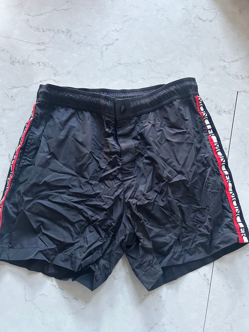 モンクレール 水着 短パン