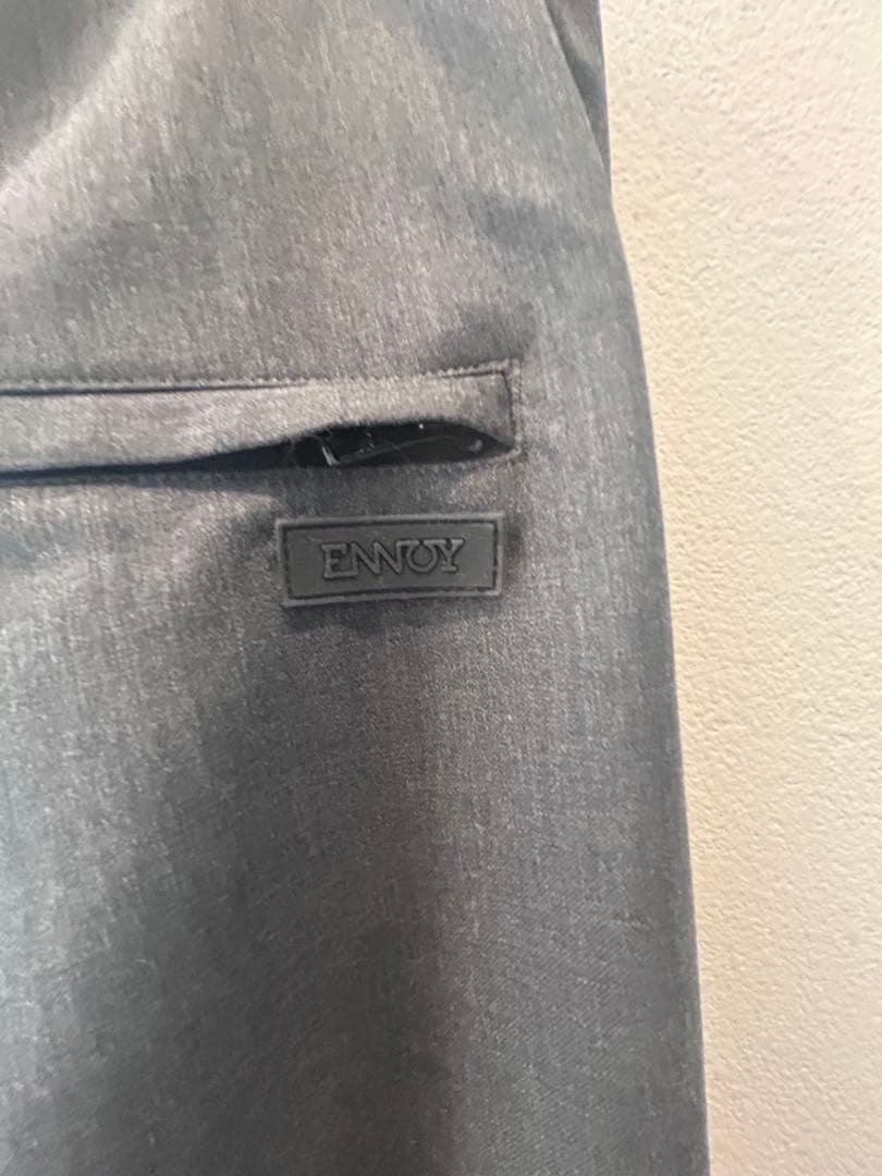 エンノイ　ennoy スラックス　グレー