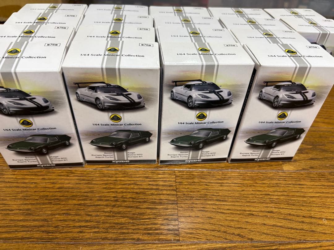 ロータス ミニカー コレクション 18個