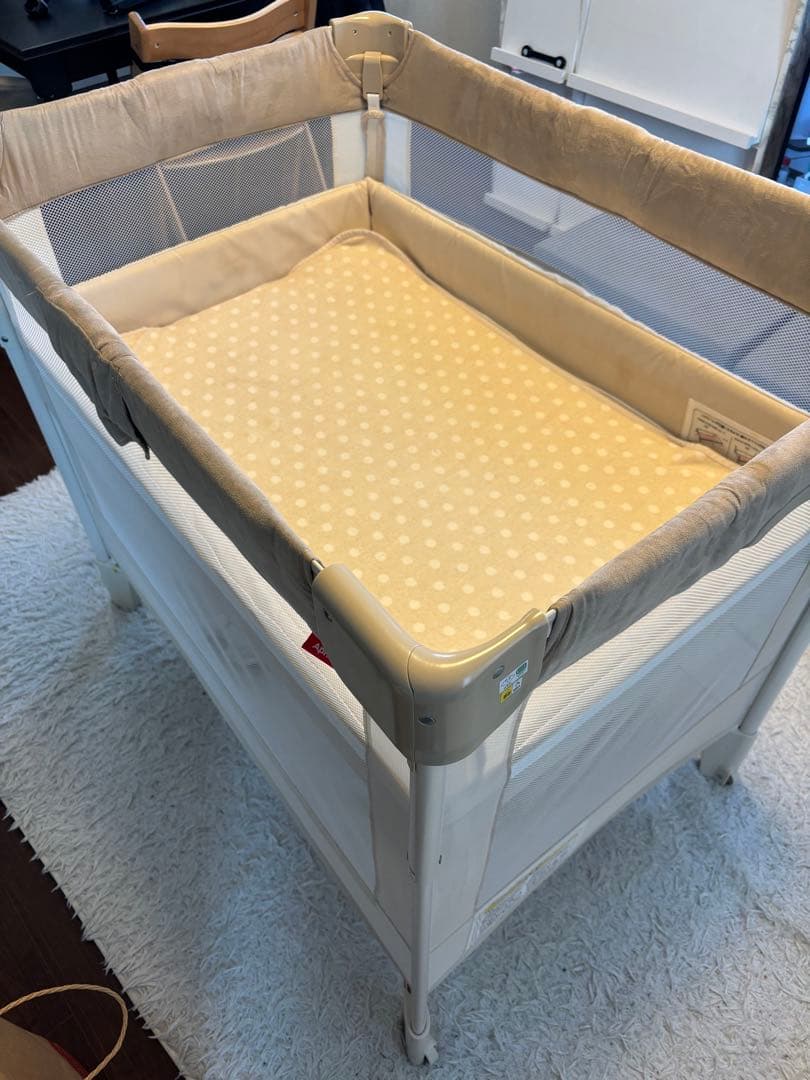 アップリカ ココネル エアープラス【敷きパッド3種・シーツ付き】