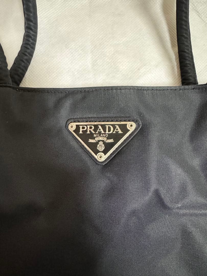 m*m様 PRADA ブラックナイロンバッグ 保存袋付き