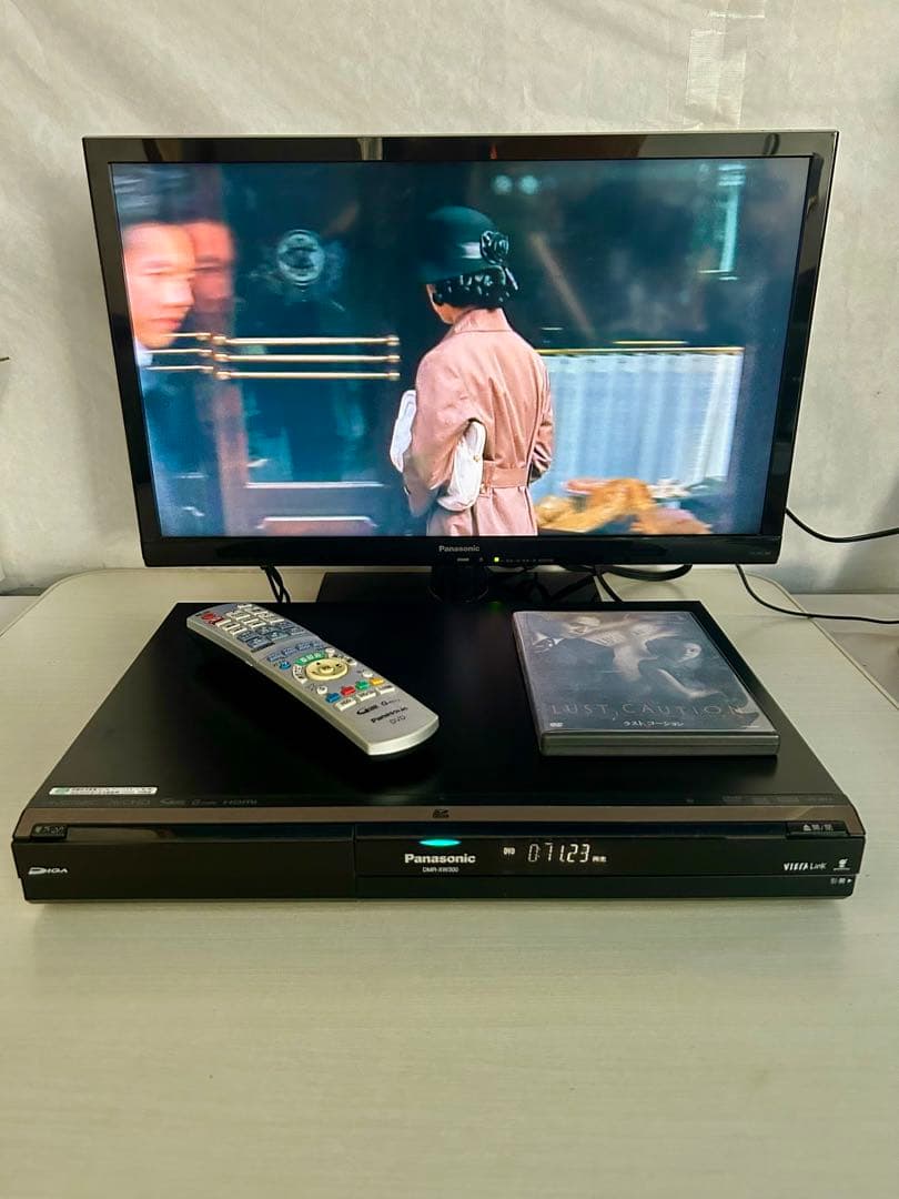 【レア】Panasonic HDD搭載DVDレコーダー DMR-XW300