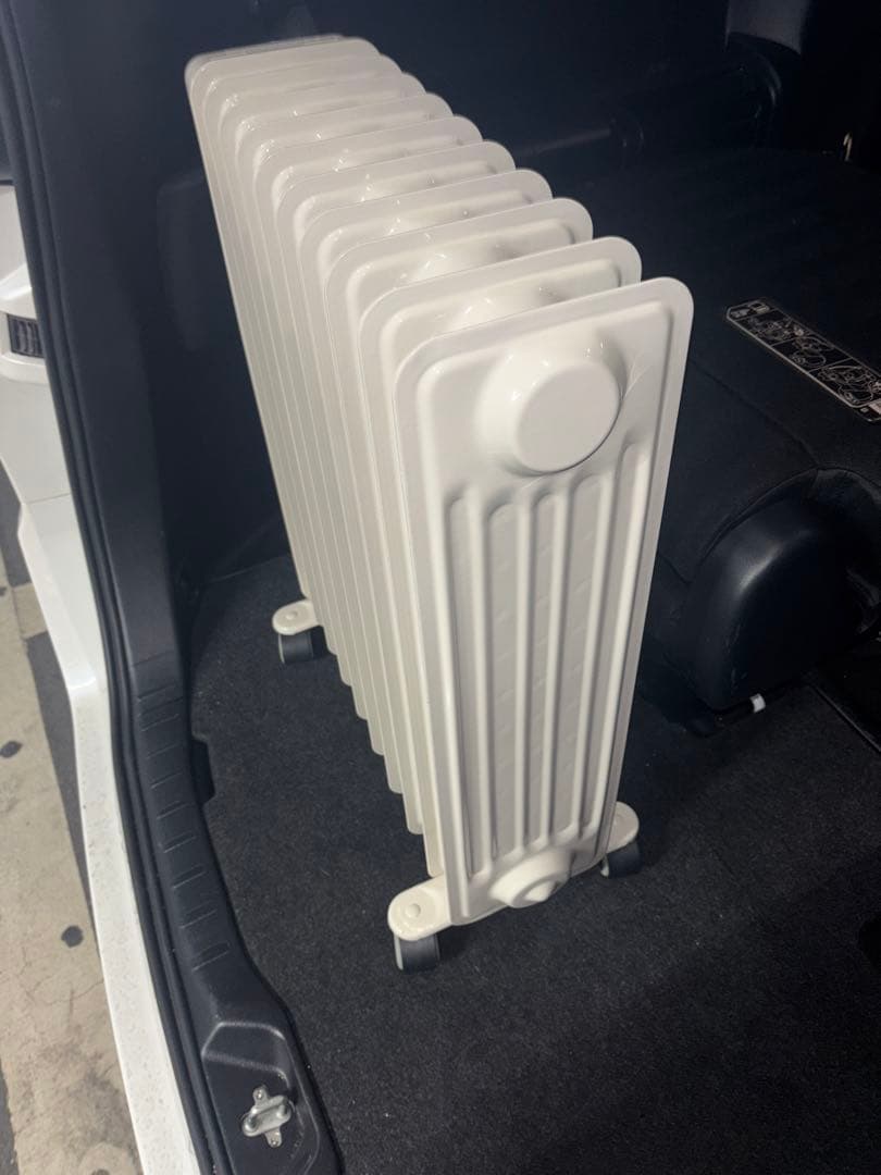 ドイツ製 フィン型オイルヒーター　HEZC13/10J