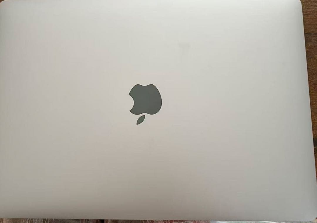 MacBook Pro 13インチ（2017 / Touch Barなし）