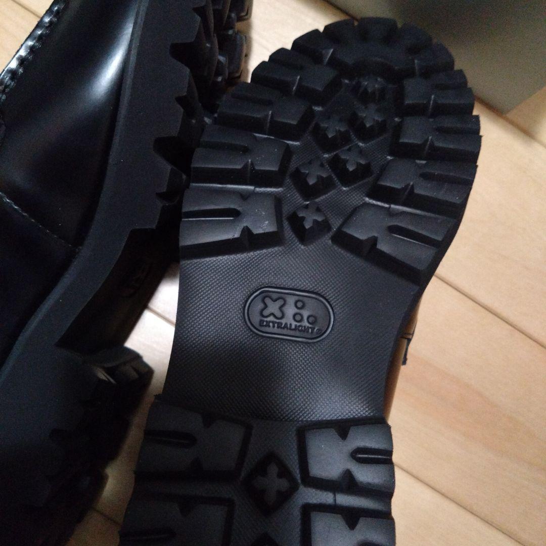 新品未使用カミナンド ローファー24.5〜25cm