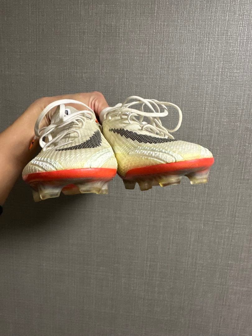 【NIKEサッカースパイク】PHANTOM/28.0cm/FG