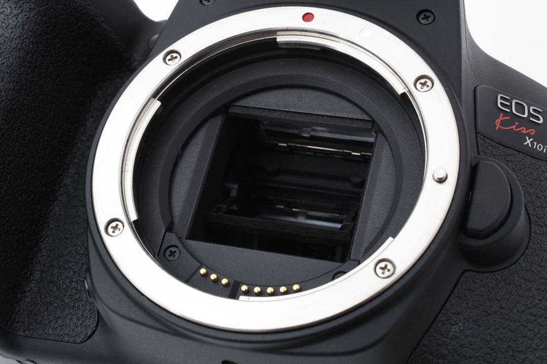 保証付き/一眼レフカメラ/canon kiss x10i標準&望遠レンズセット