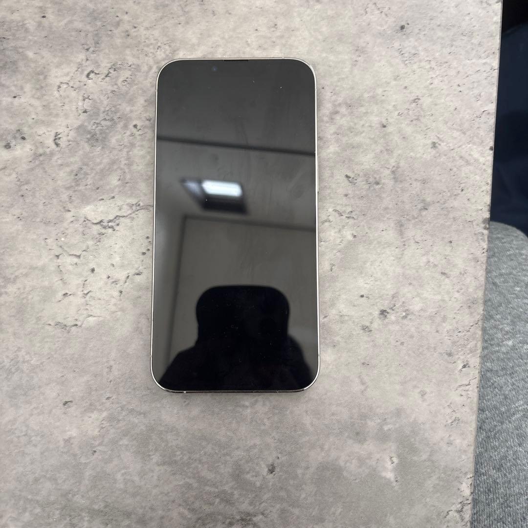 Apple iPhone 13 Pro シルバー 本体　値下げ