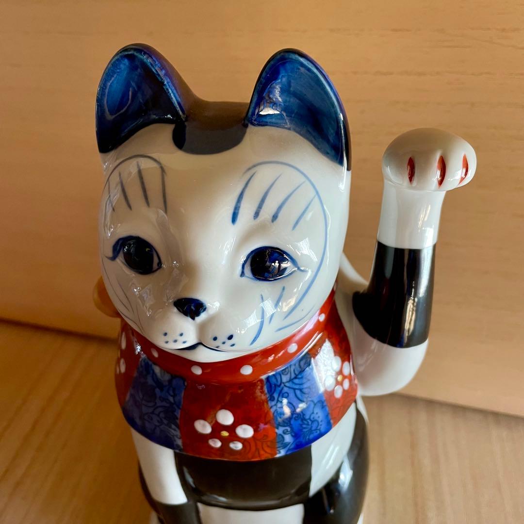【未使用】赤絵市松猫　招き猫　瀬戸焼　左　まねきねこ　置物　縁起物