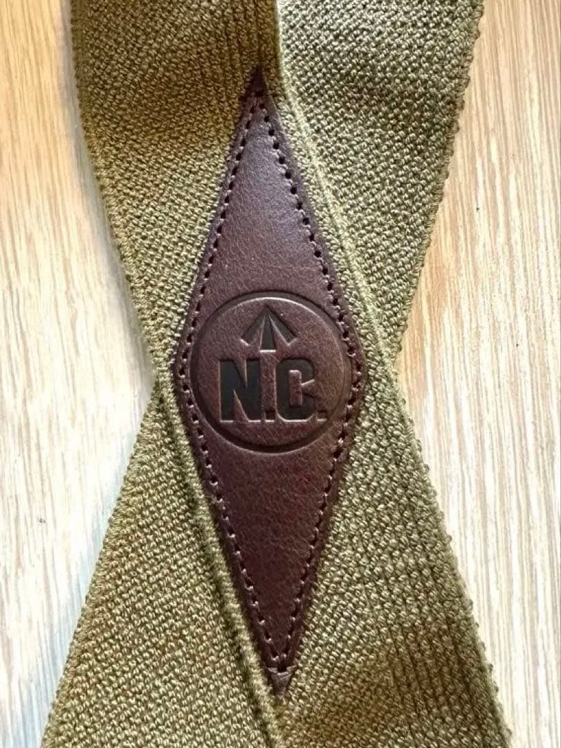 ナイジェルケーボン　サスペンダー