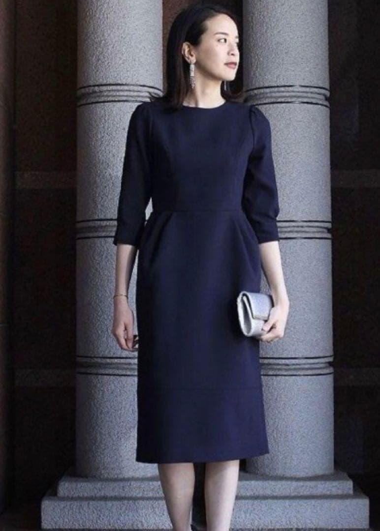 【新品】CELFORD セミコクーン タックタイト ワンピース 卒入学