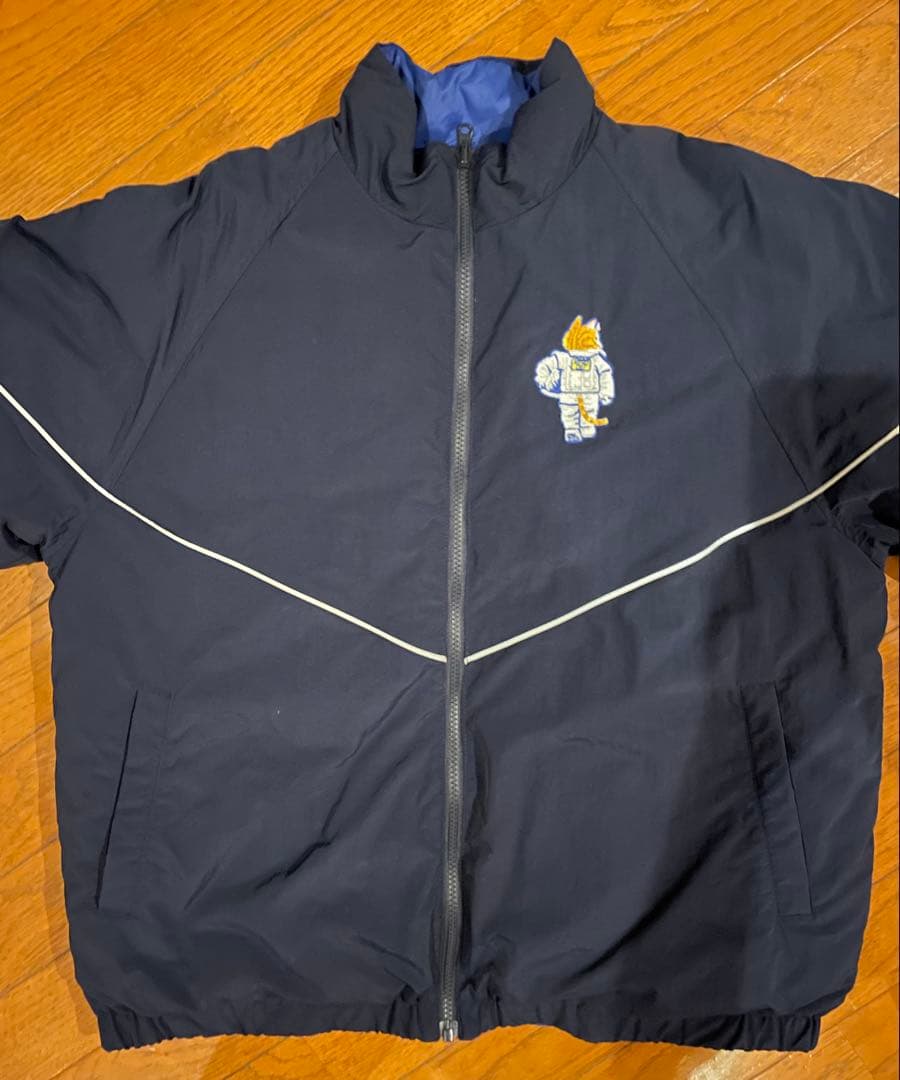 グラニフ　アストロキャット　リバーシブルパデットジャケット　Ｓサイズ