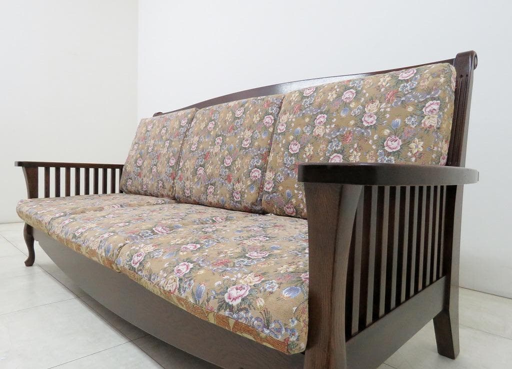 コロニアル 3人掛けソファ ウッドフレーム ベンチ検葉山ガーデン三越カリモク