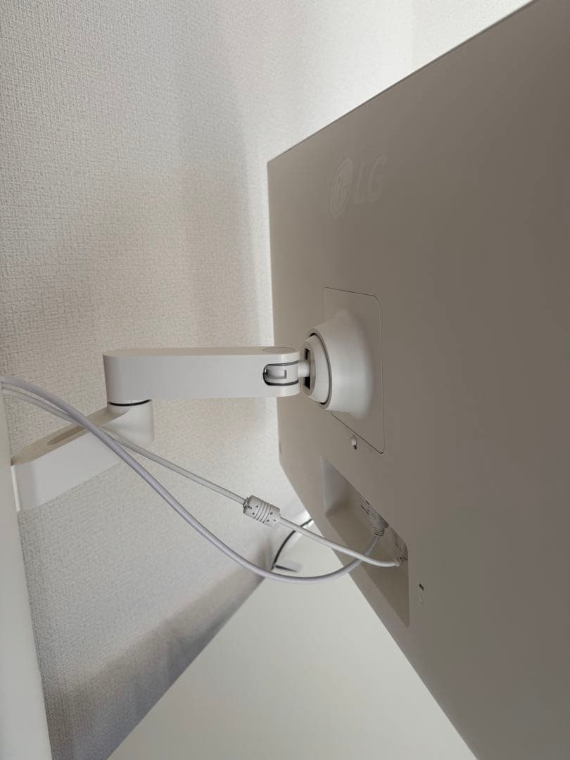 LG スマートモニター 4K 32SQ780S-W 【美品・付属品完備】