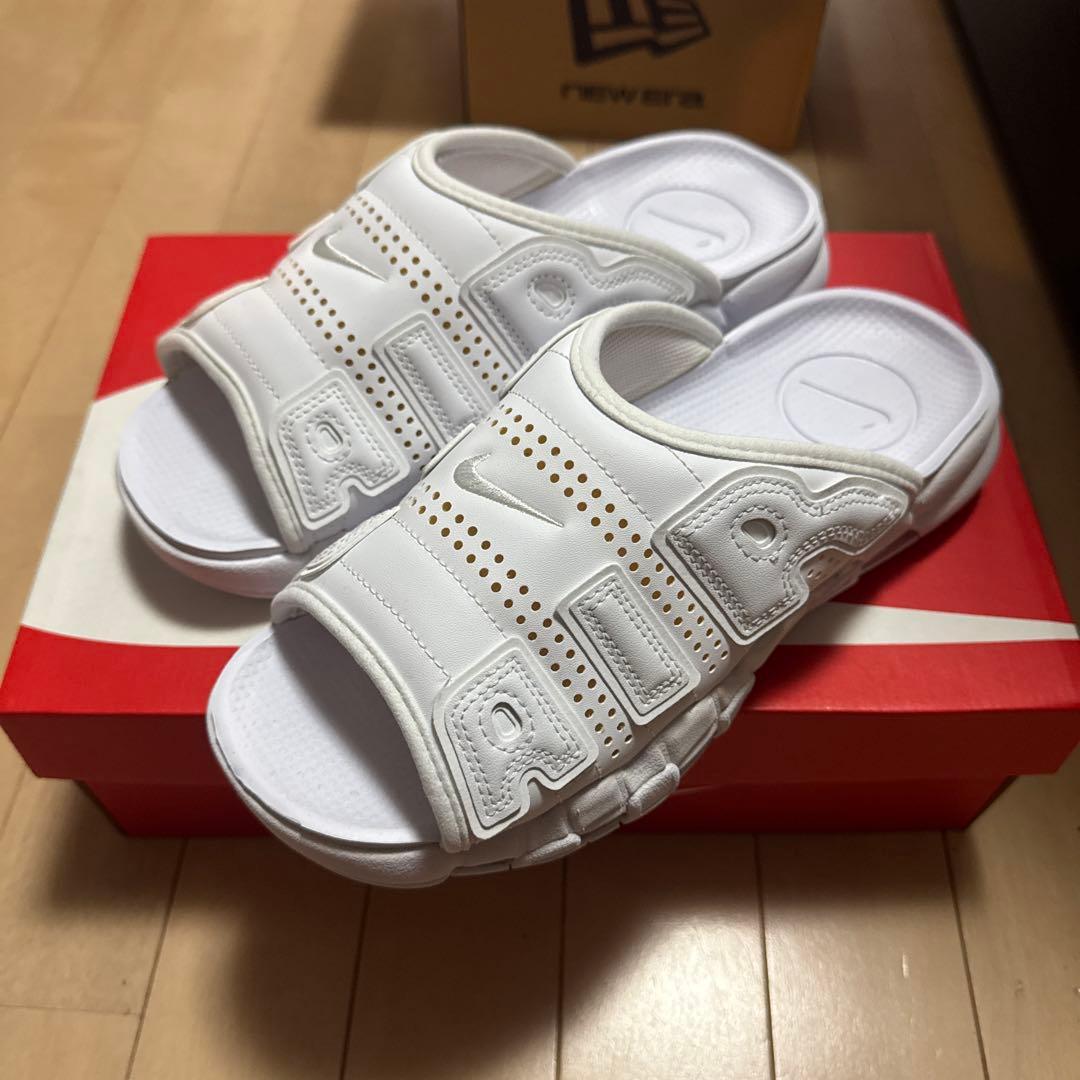 NIKE AIR MORE UPTEMPO SLIDE モアテンサンダルホワイト