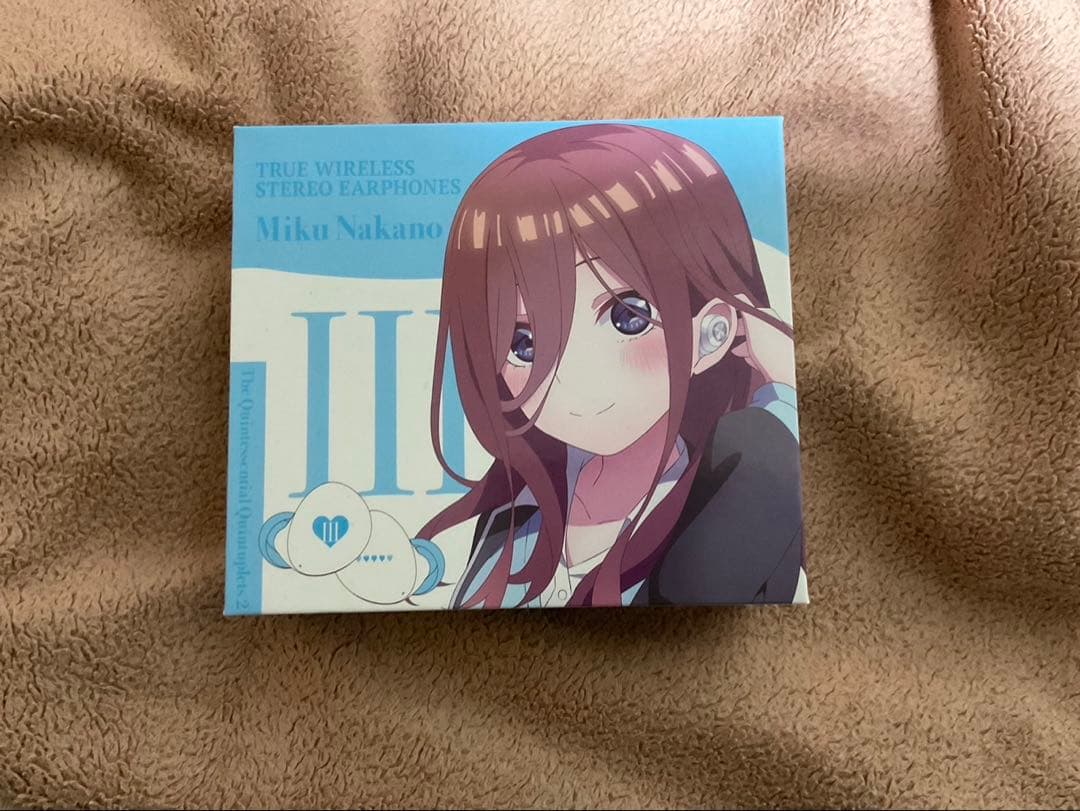 中野三玖 ワイヤレスイヤホン