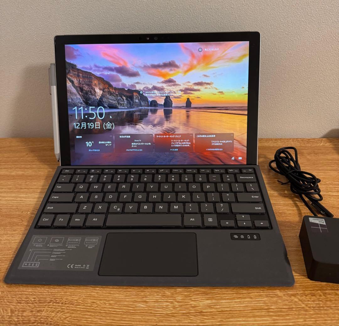 Surface Pro4(128G/4G) キーボード +充電器 + タッチペン