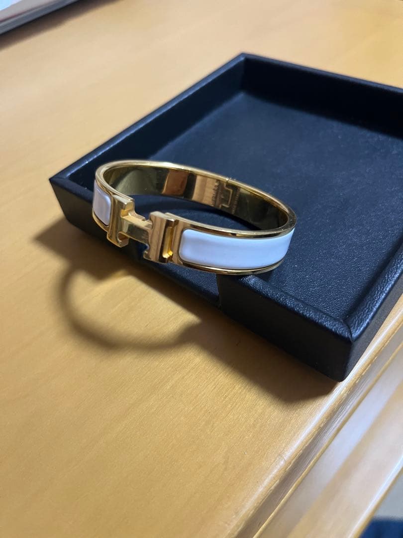 HERMES エルメス ブレスレット バングル \"クリック アッシュ　白ゴールド