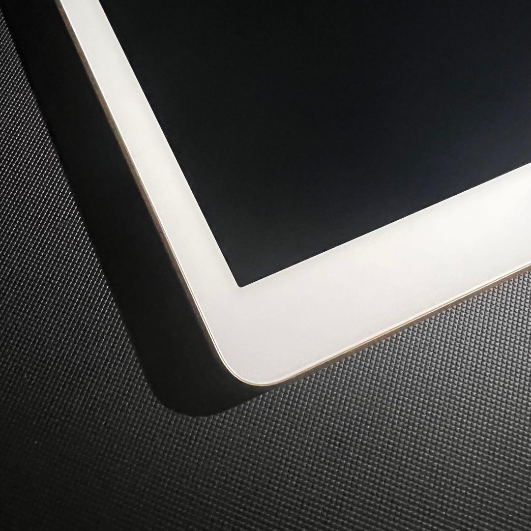 【美品】iPad 第5世代 128GB Wifi+Cellular版 ゴールド