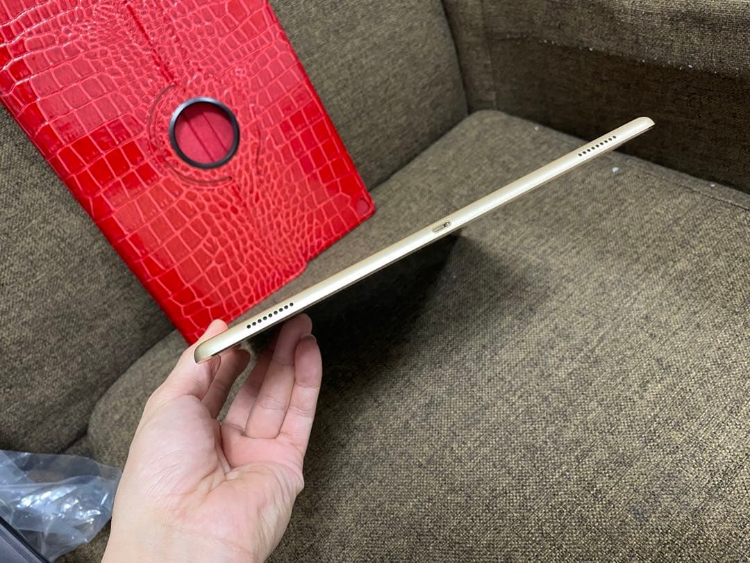 美品　iPad Pro 12.9 インチ　1世代　128GB SIMFREE