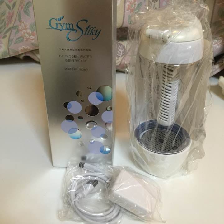 新品＊正規品 Gyms Silky 充電式携帯型水素水生成器