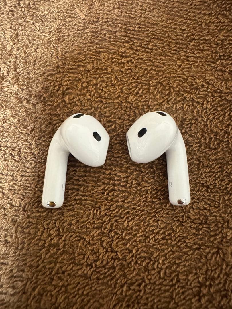 AirPods4 外箱なし