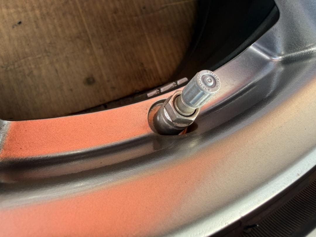 専用。E52 エルグランド 純正 スタッドレスセット 225/55R18