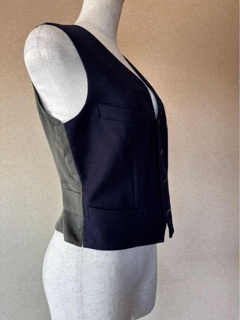マディソンブルー　ネイビー ノースリーブ ベスト