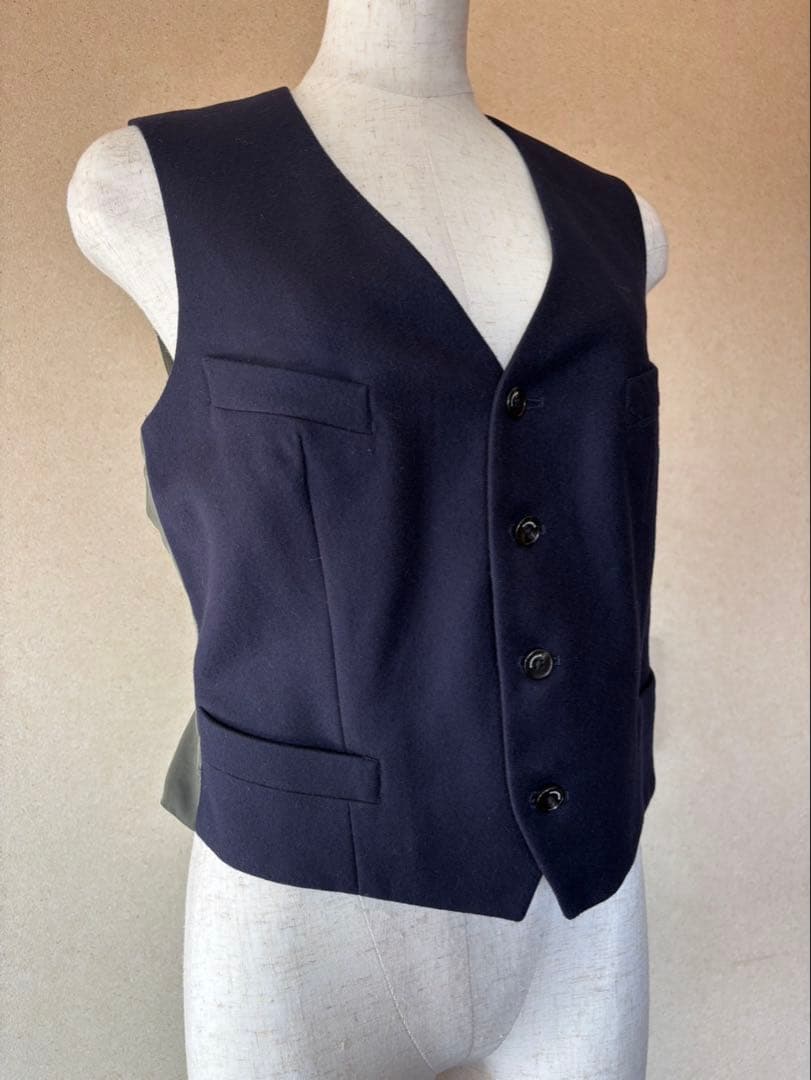 マディソンブルー　ネイビー ノースリーブ ベスト