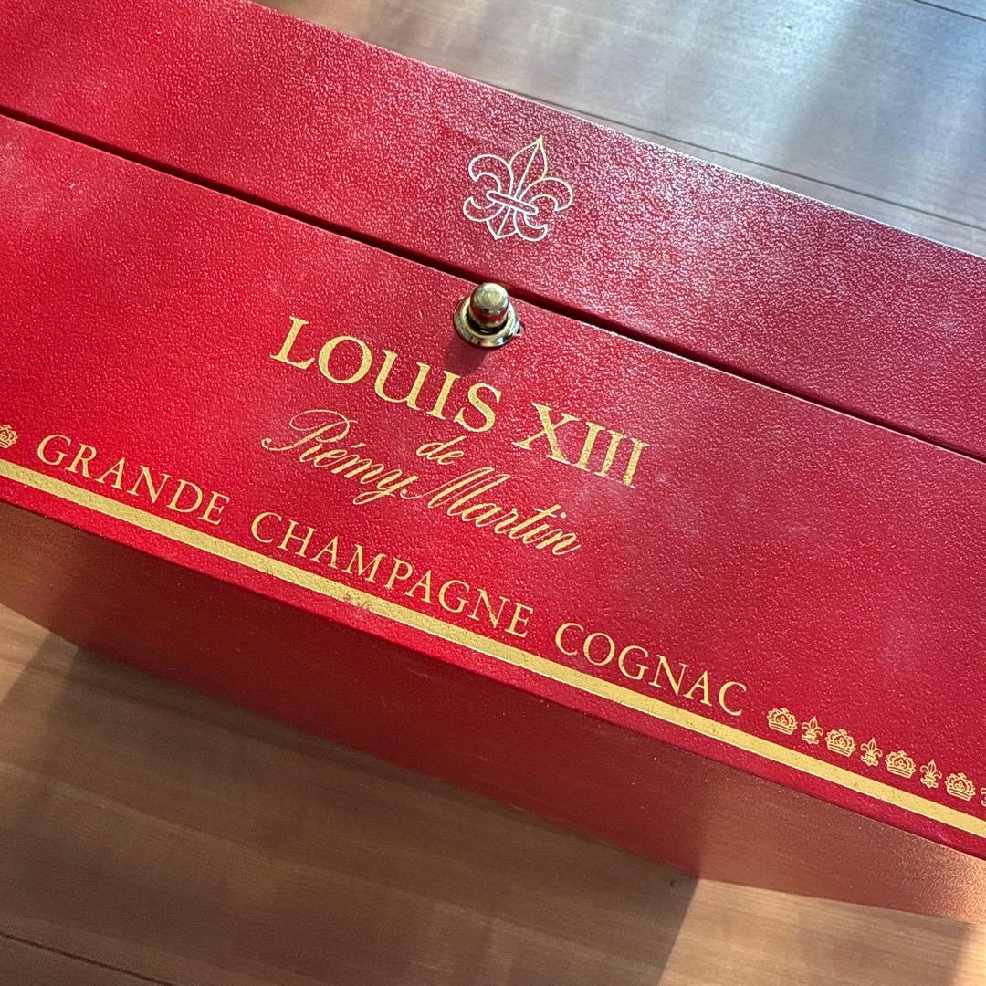 【バカラ社製】レミーマルタン ルイ13世 空瓶＆専用ボックス