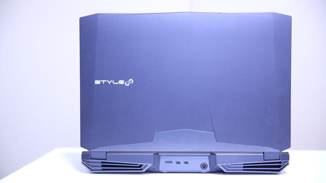 マウスコンピュータ　STYLE P775TM i7 8700k 4k 120hz