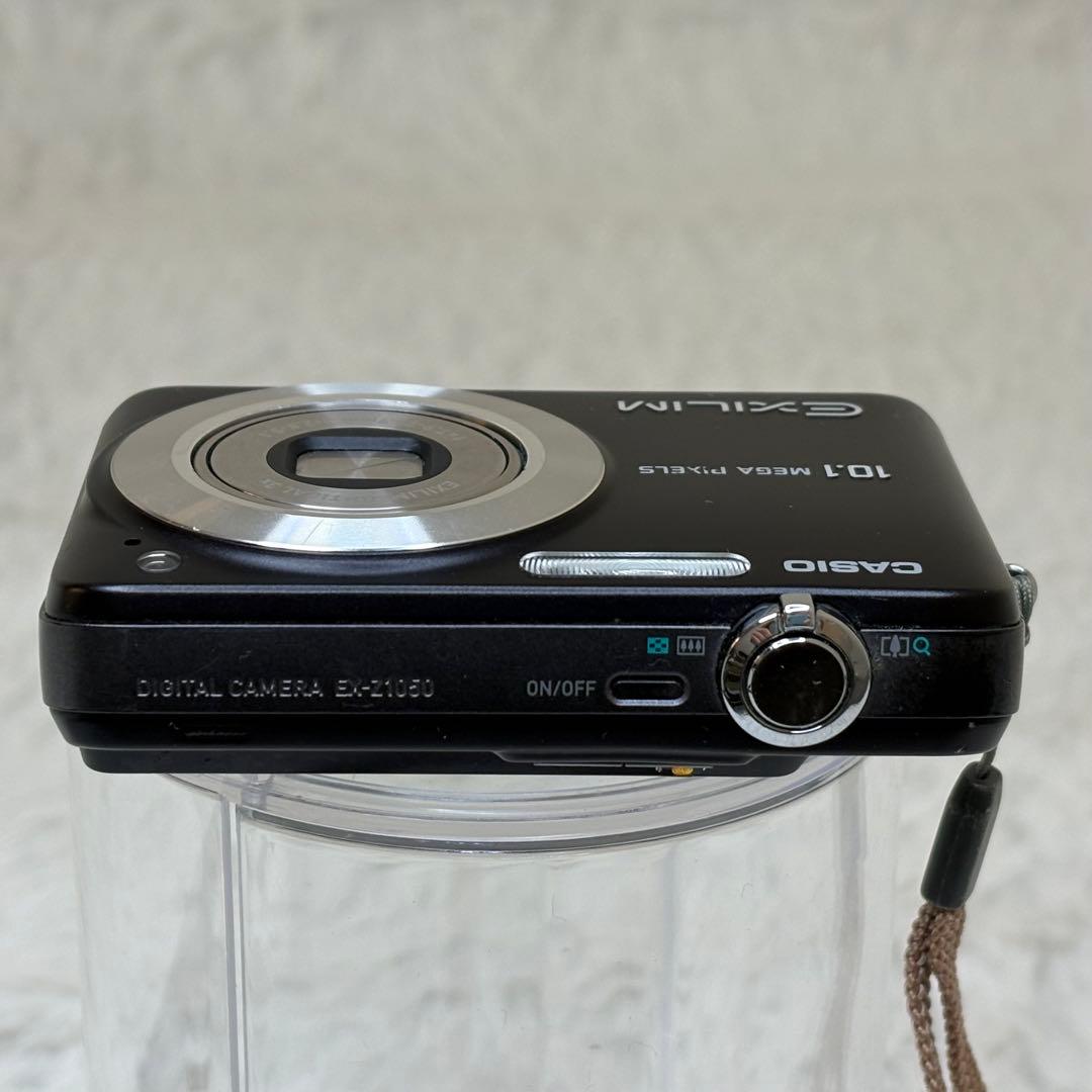 CASIO カメラ　エクシリム　EX-Z1050 充電器　箱 コンデジ　動作品