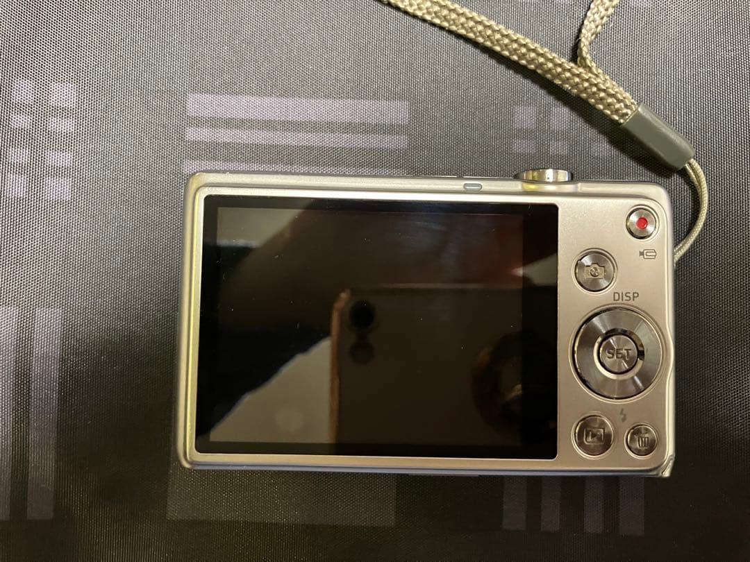 CASIO EXILIM EX-ZS10　デジタルカメラ＊シルバー