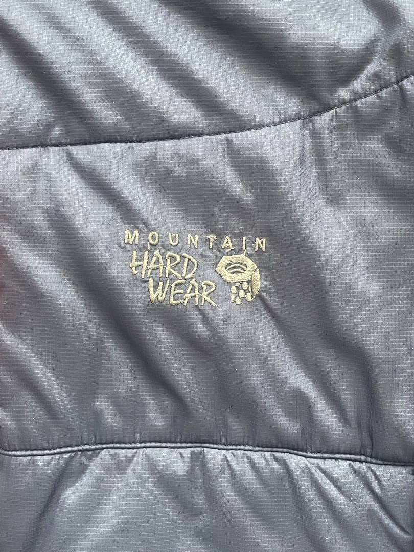 【希少】　mountain hardwear ダウンジャケット