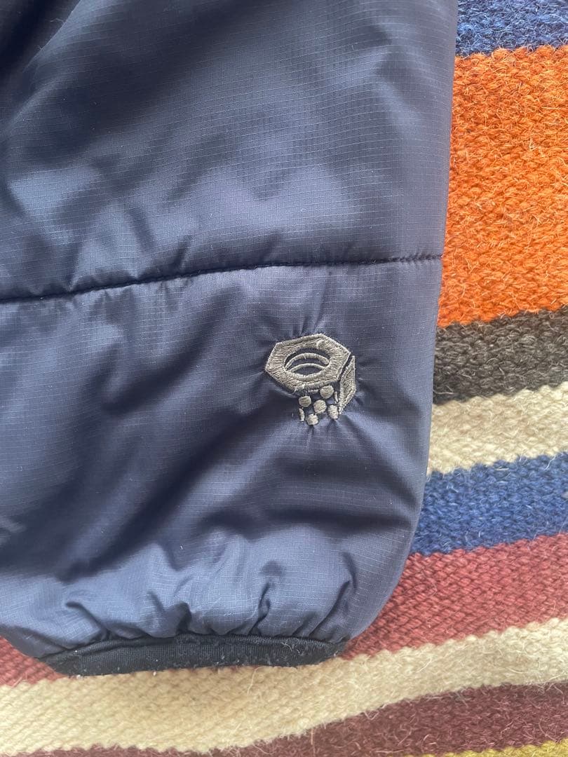 【希少】　mountain hardwear ダウンジャケット