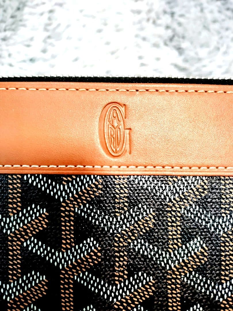 GOYARD/ゴヤール/長財布 ブラウン/ブラック/ラウンドファスナー/