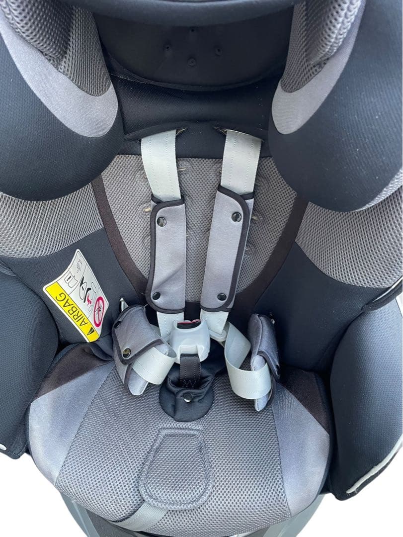 アップリカ フラディア ラクート エレガント チャイルドシート